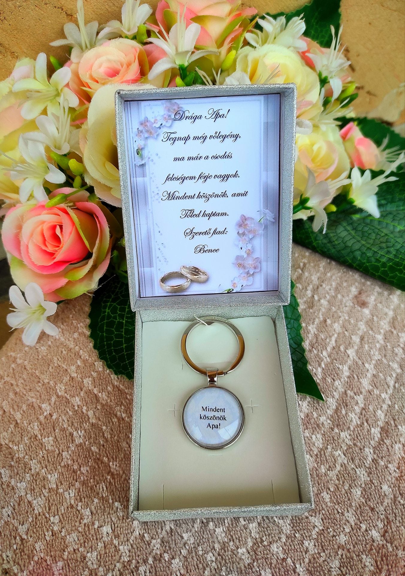 Köszönő kulcstartó örömapa fehér